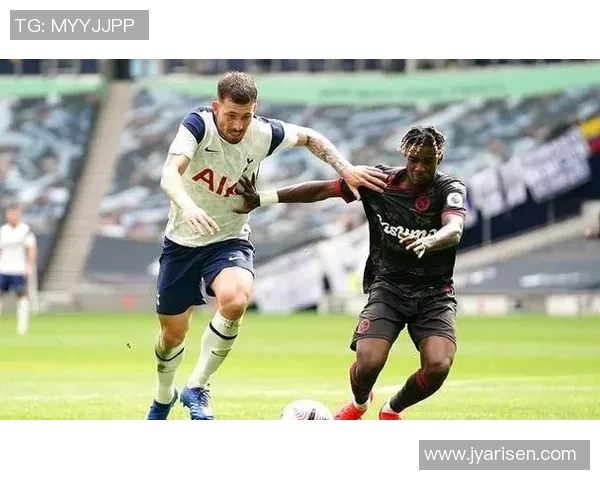 雷丁与加的夫激战成平局双方各取一分展现实力