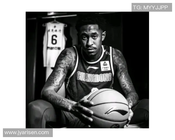 马尚布鲁克斯的篮球之路与职业生涯的辉煌成就回顾